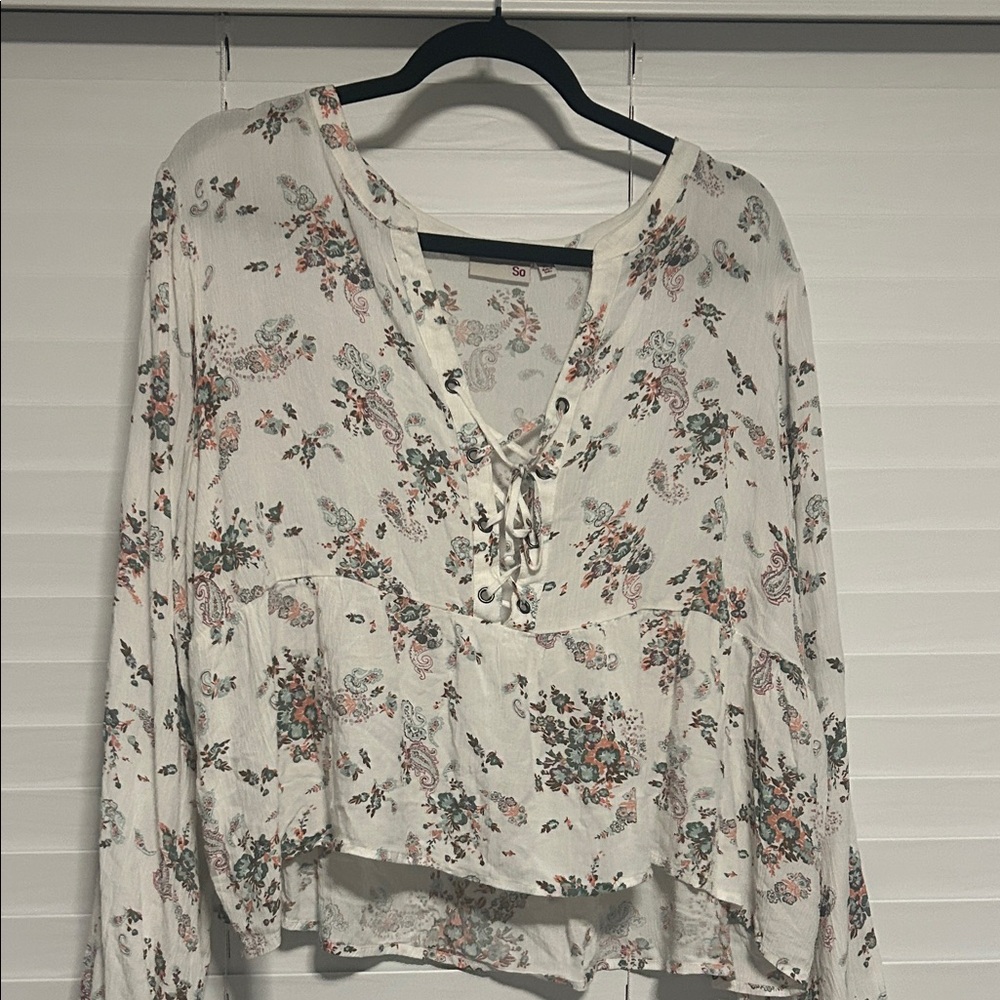SO Floral Lace-Up Blouse - Cream